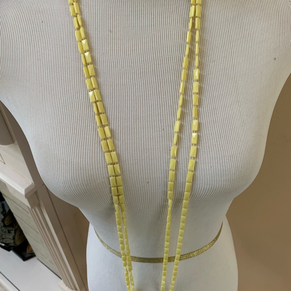 Double strand yellow squares necklace